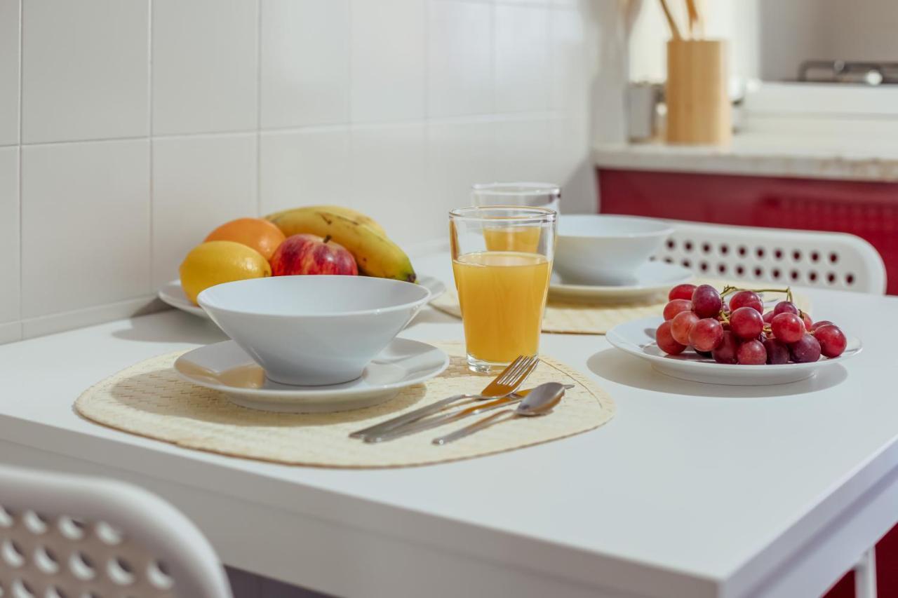Elegant 3 Bedroom Apt - City Centre - Garage - Metro Лісабон Екстер'єр фото