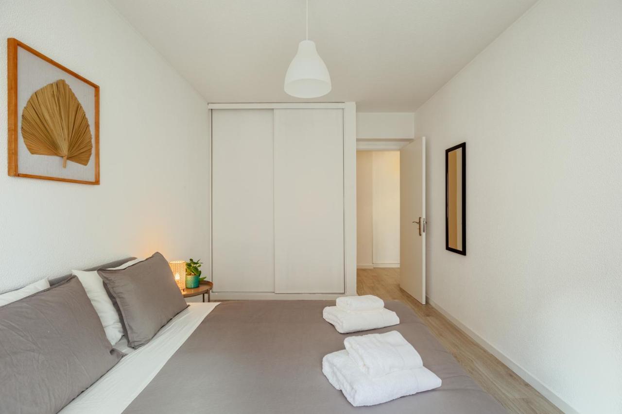 Elegant 3 Bedroom Apt - City Centre - Garage - Metro Лісабон Екстер'єр фото